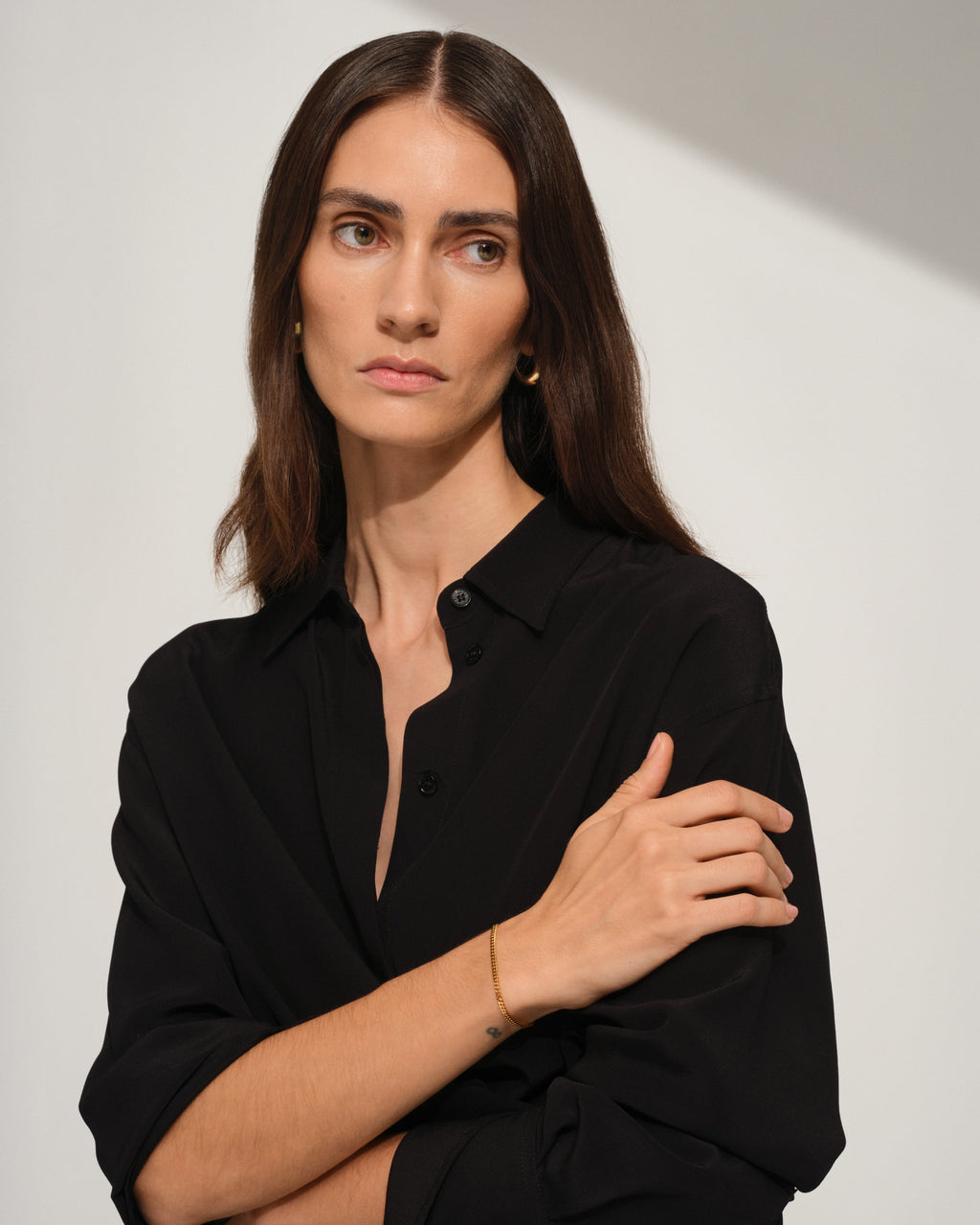Curb Bracelet M Gold Armbånd