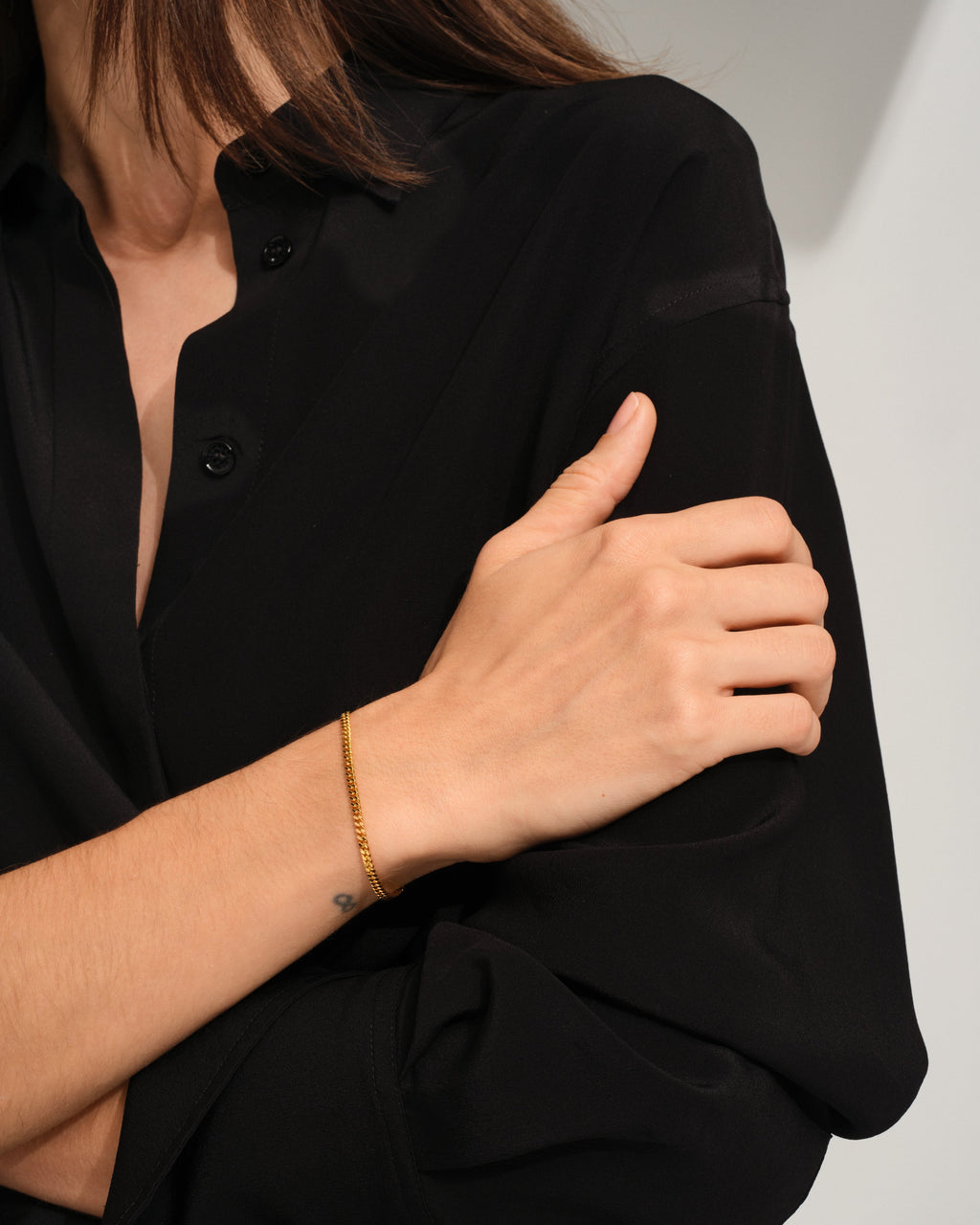 Curb Bracelet M Gold Armbånd