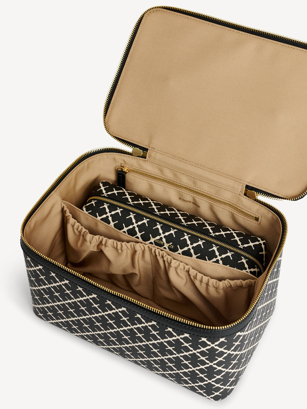 BAE BEAUTY Bags