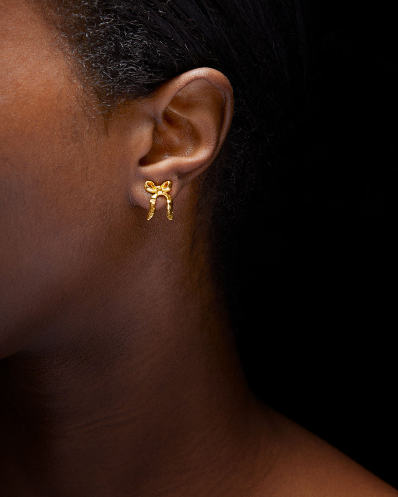 Bow Ear Stud - Gold-plated Silver Ørepynt