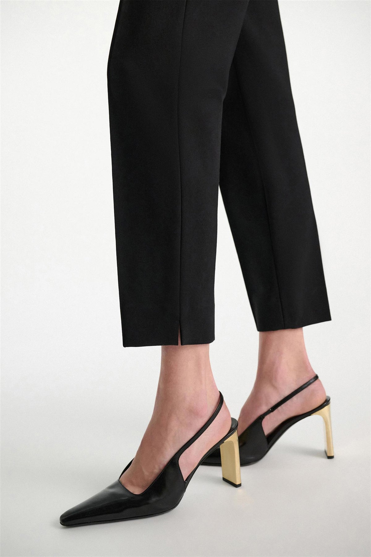 EMOTIONAL ESSENCE pants