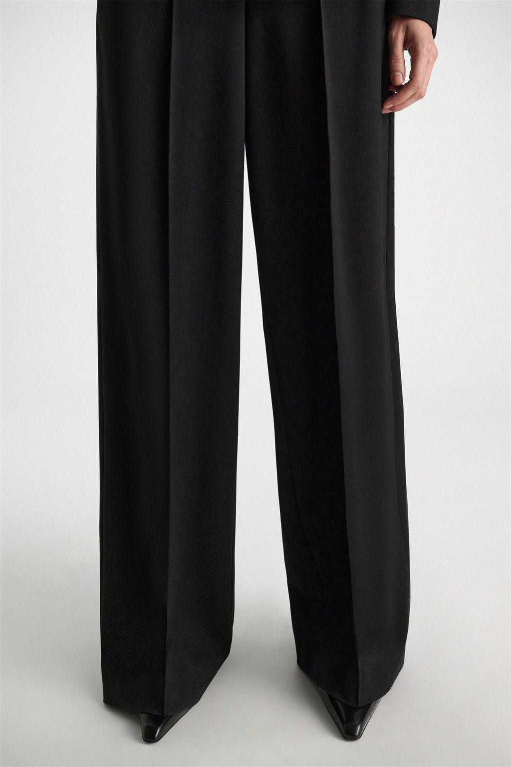 EMOTIONAL ESSENCE I pants