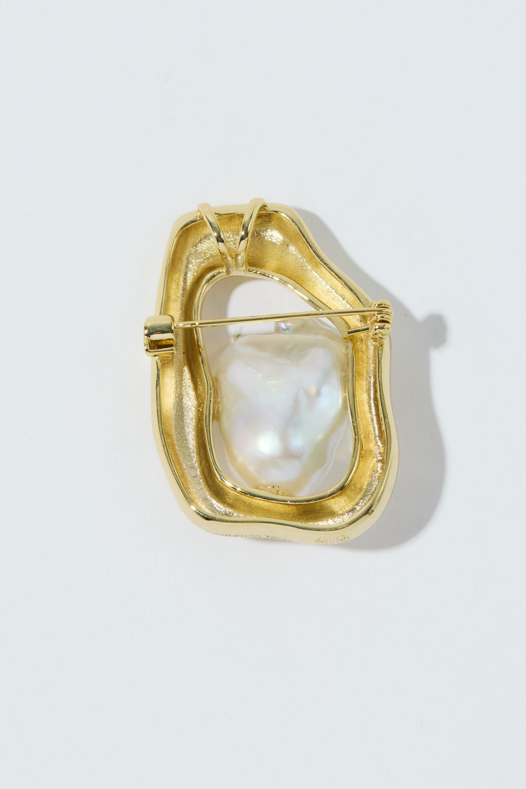RINA BROOCH Smykker