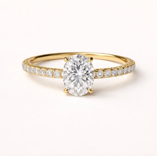 2 crt Cushion Cut Ring
