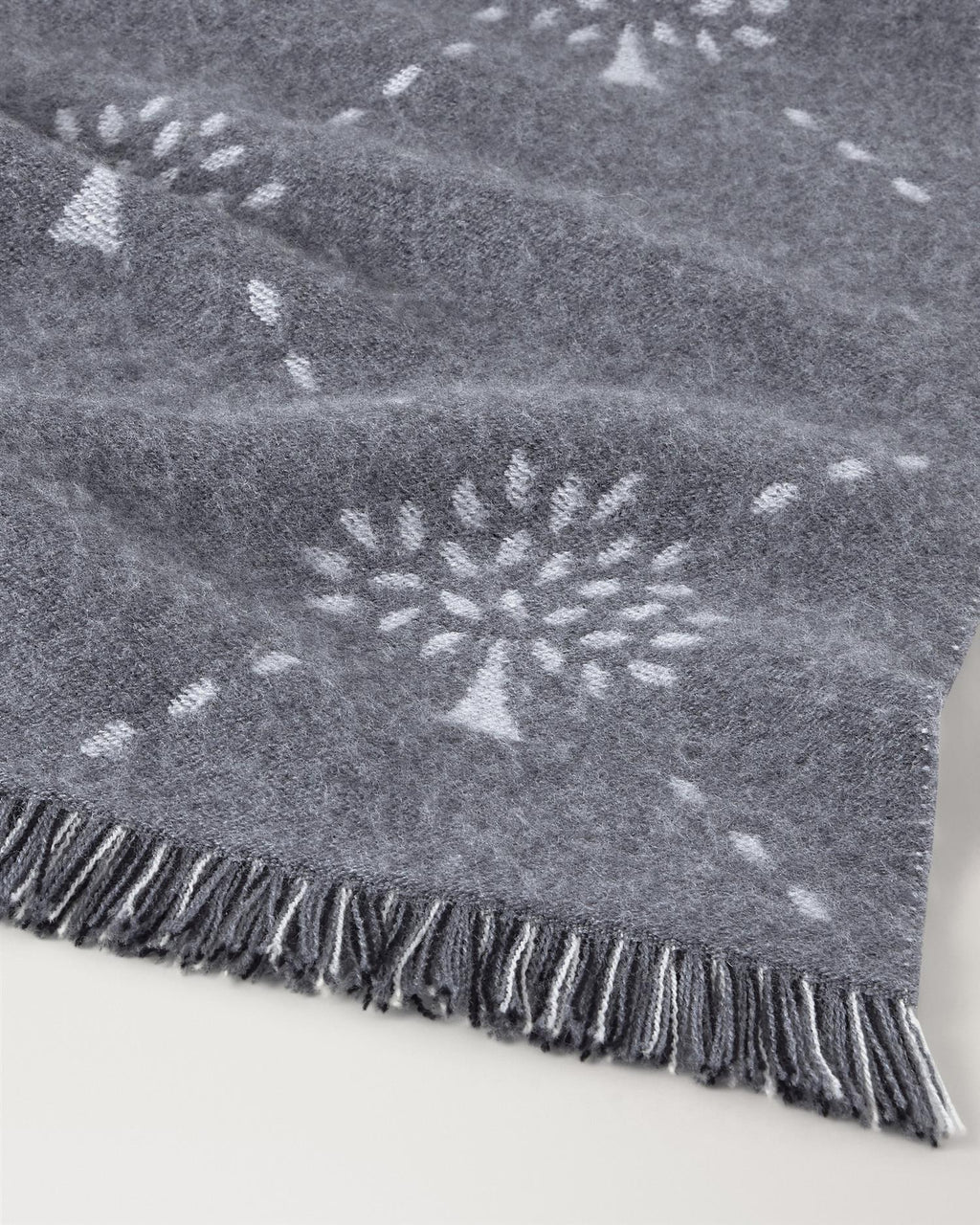 Mulb Diamond Tree Jacquard Scarf 47x190