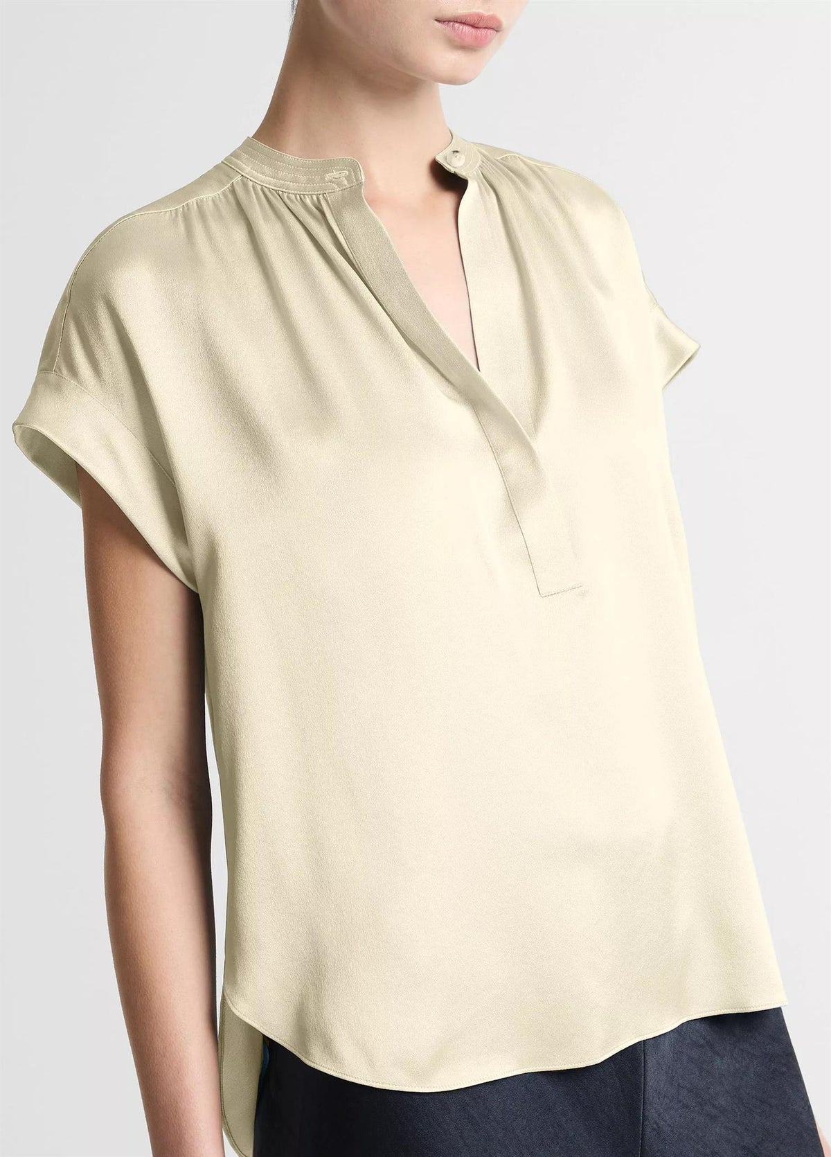 GATHERED NK CAP SLV BLOUSE