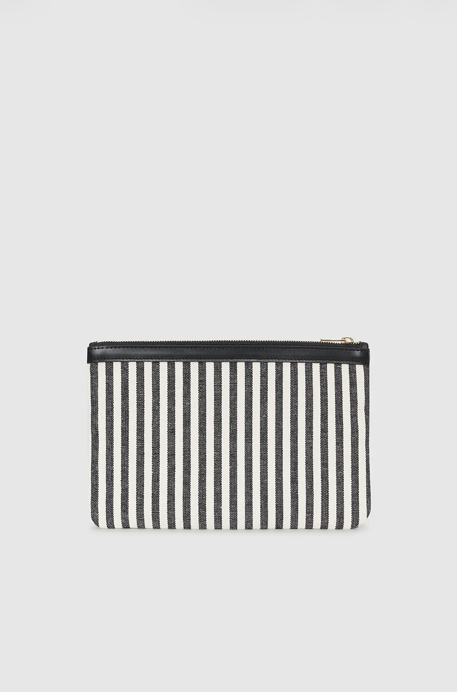 LILI POUCH BAG