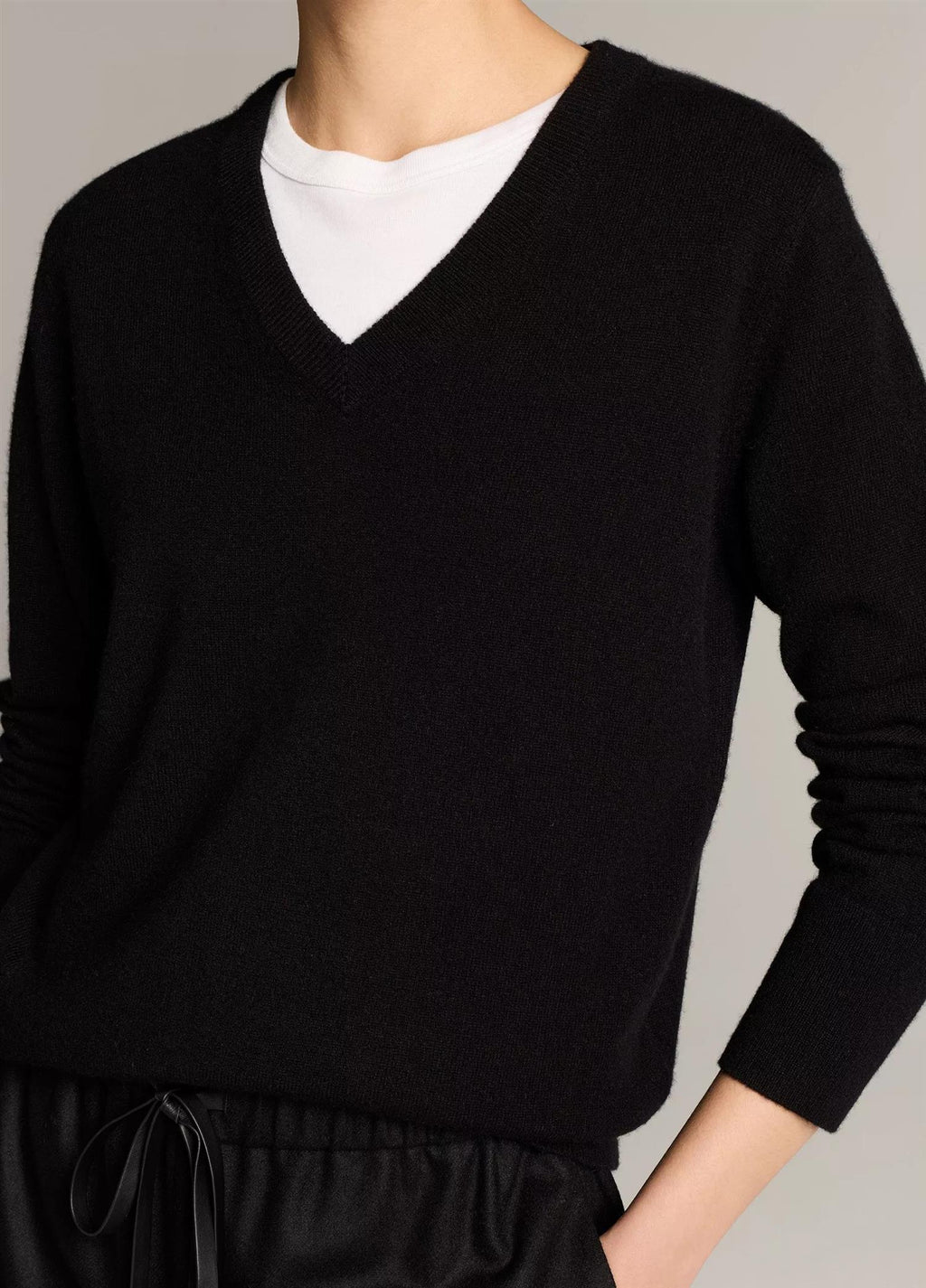 Cashmere Casual V-Neck Sweater