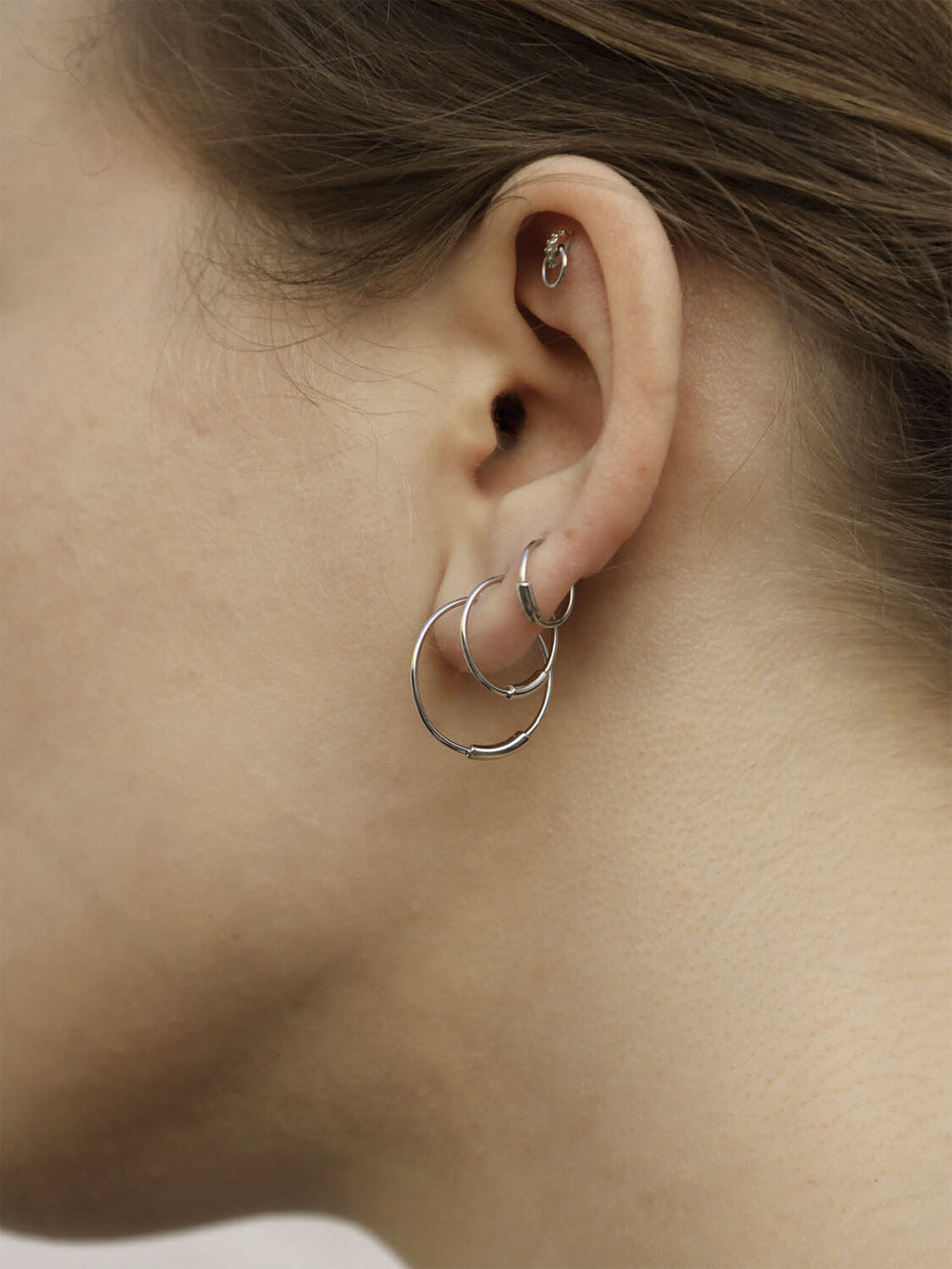 Basic 12 Hoop Silver HP Ørepynt