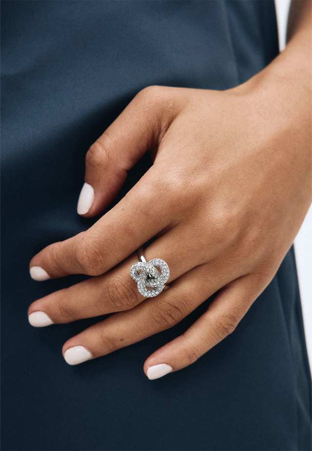 Infinity Knot Sparkle Ring L Steel Ring