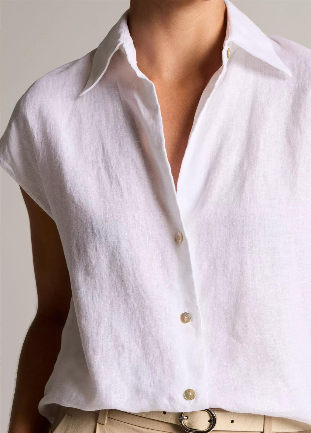CAP SLV BUTTON DOWN BLOUSE