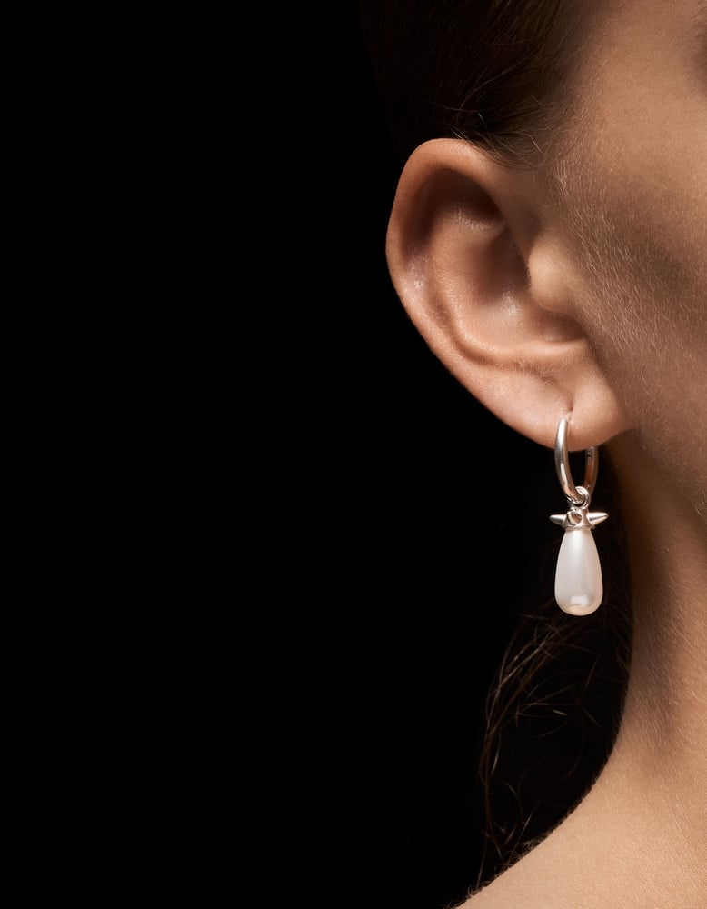 Pearl Tear Earring - Silver - Glass Pearl Ørepynt