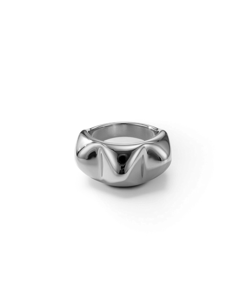 Peak Rivet Ring Steel Ring