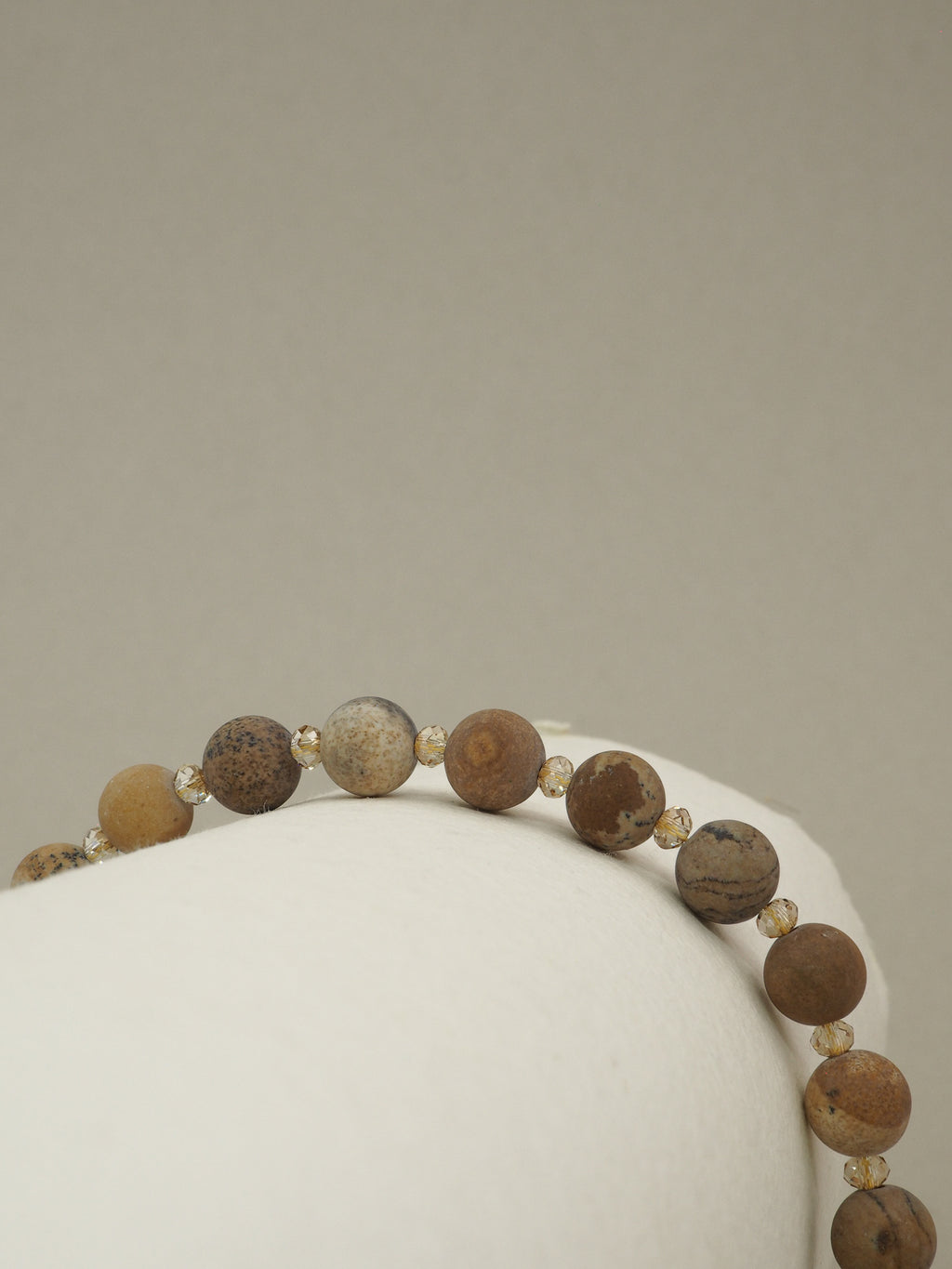 Raw Dust Crispy Beige Armbånd
