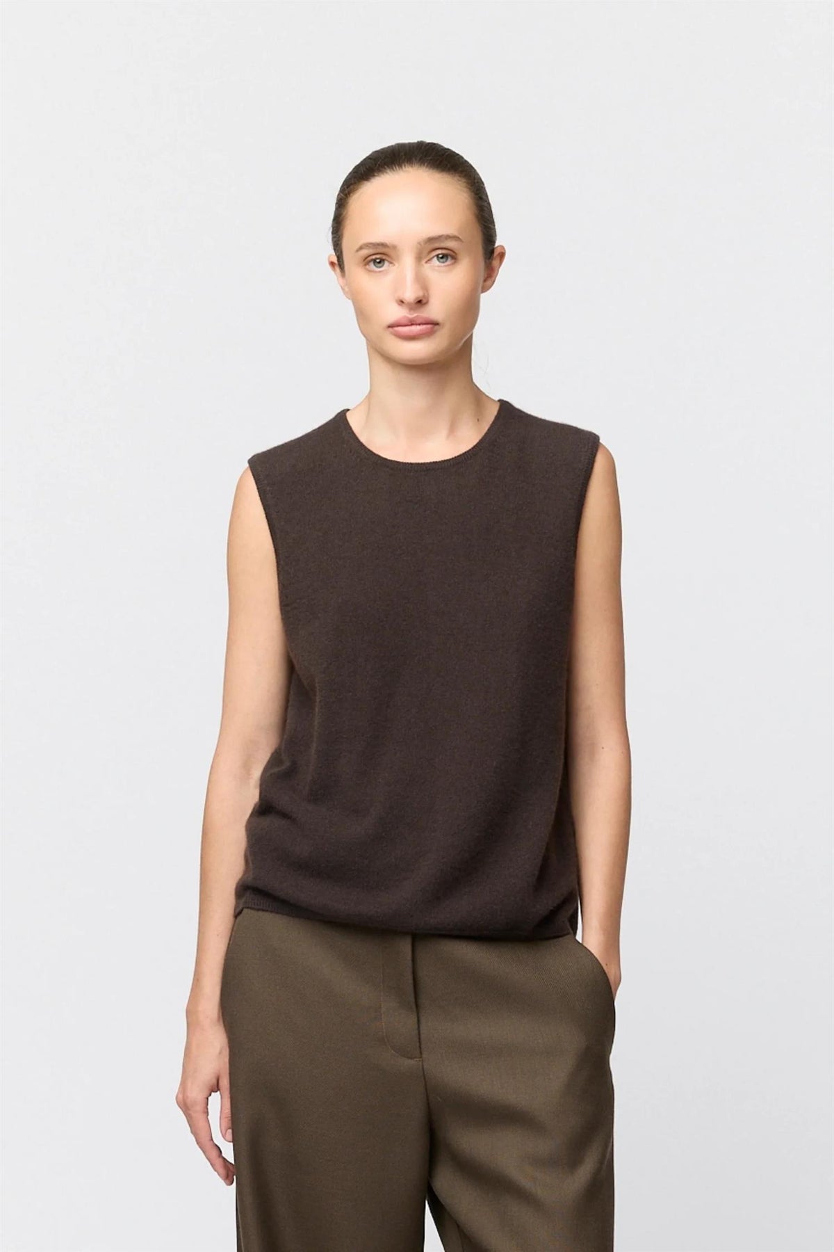 Classic Cashmere Tank
