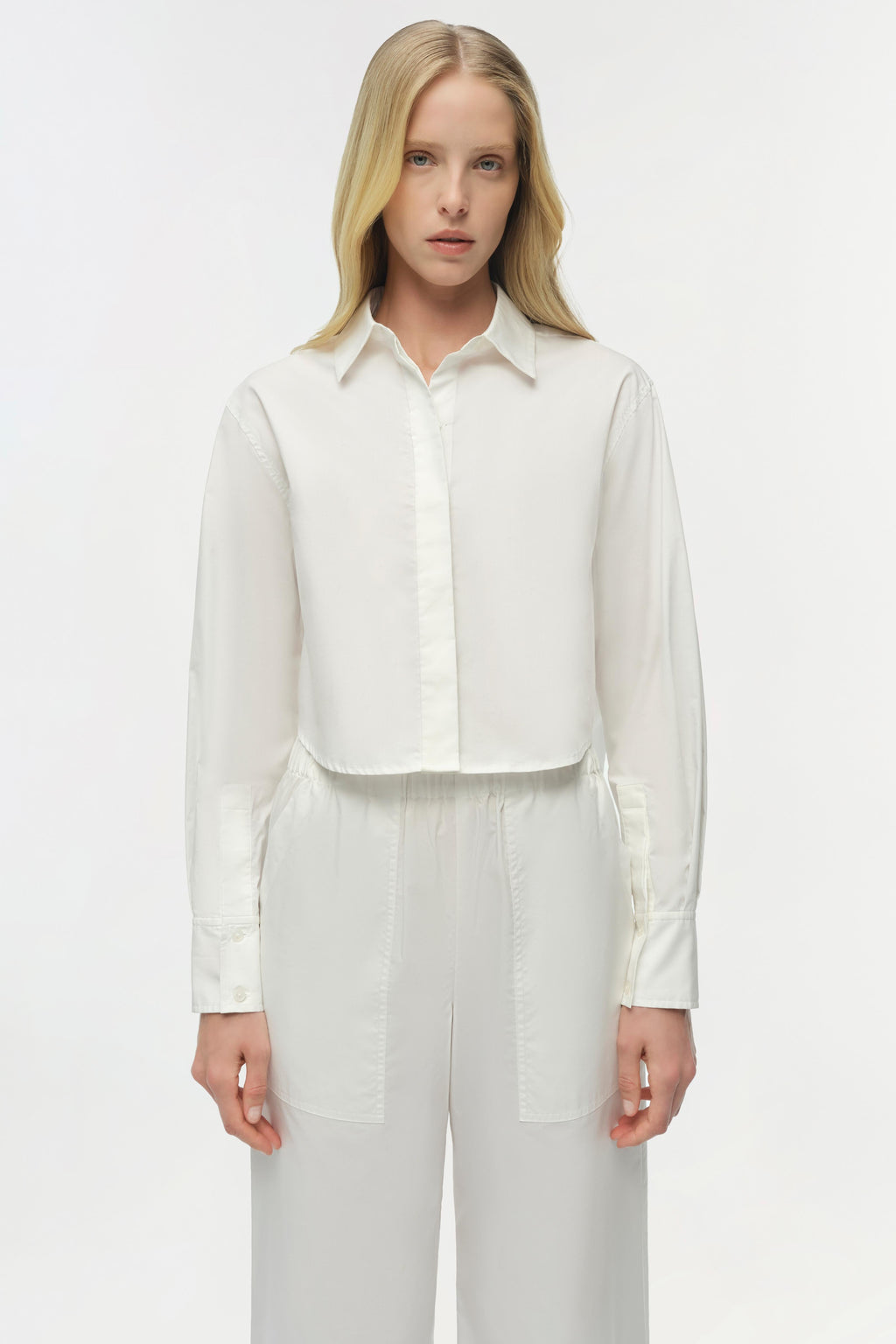 RENATA CROPPED BUTTON DOWN SHIRT Skjorte