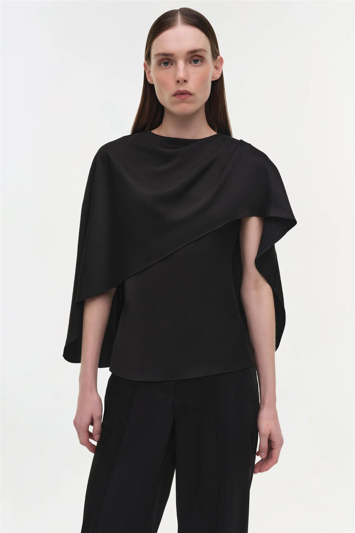 ELIORA CAPE TOP