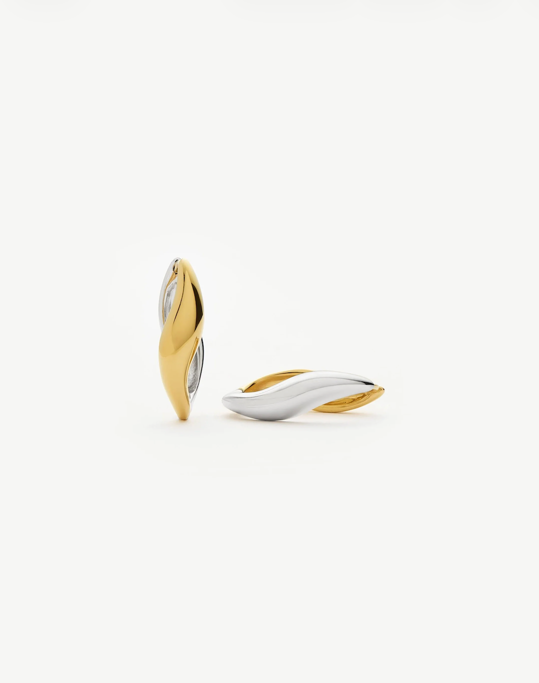 SAVI SIGNATURE SMALL HOOP EARRINGS
