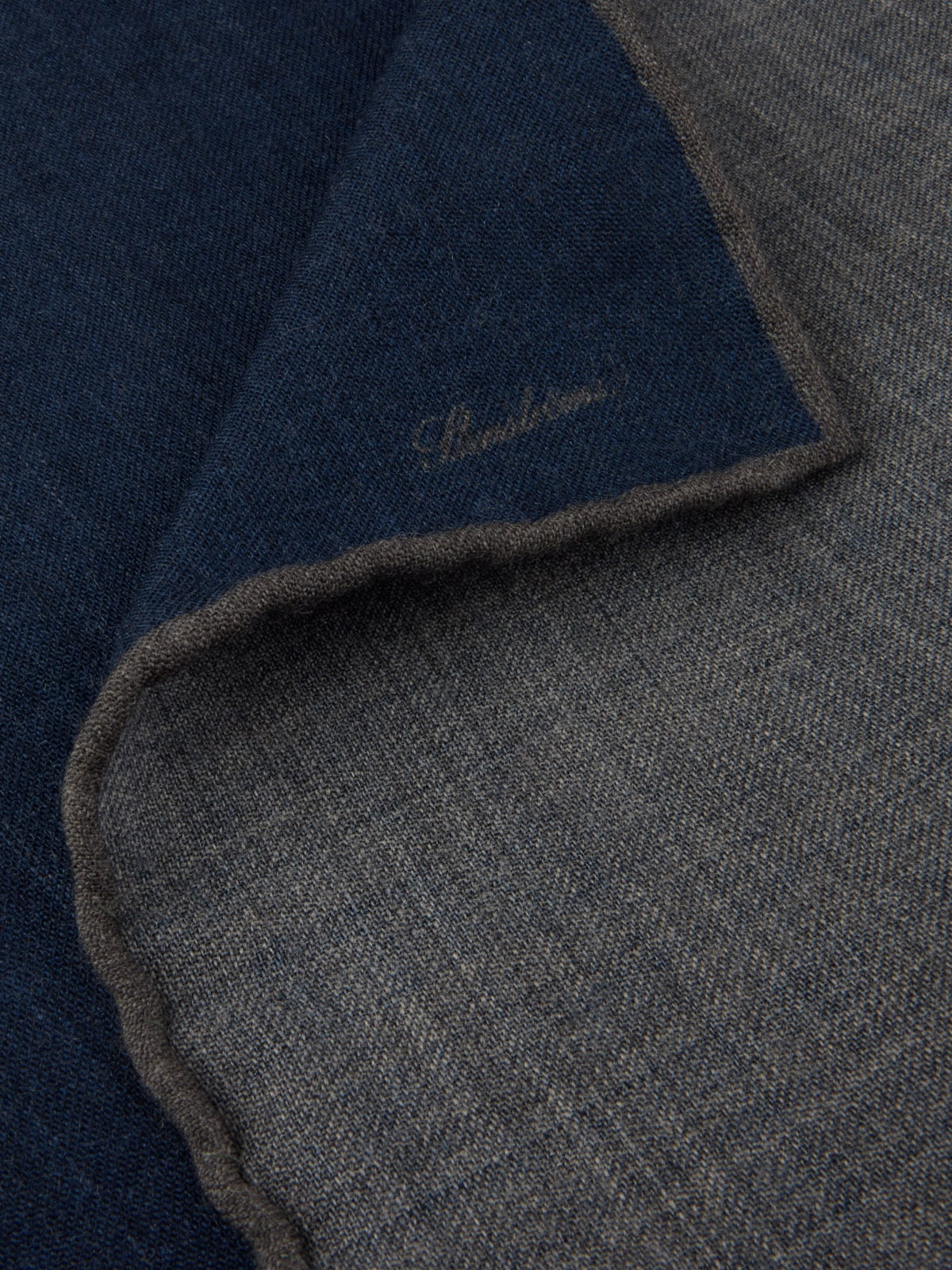 Hankie, Wool Konfeksjonstilbehør