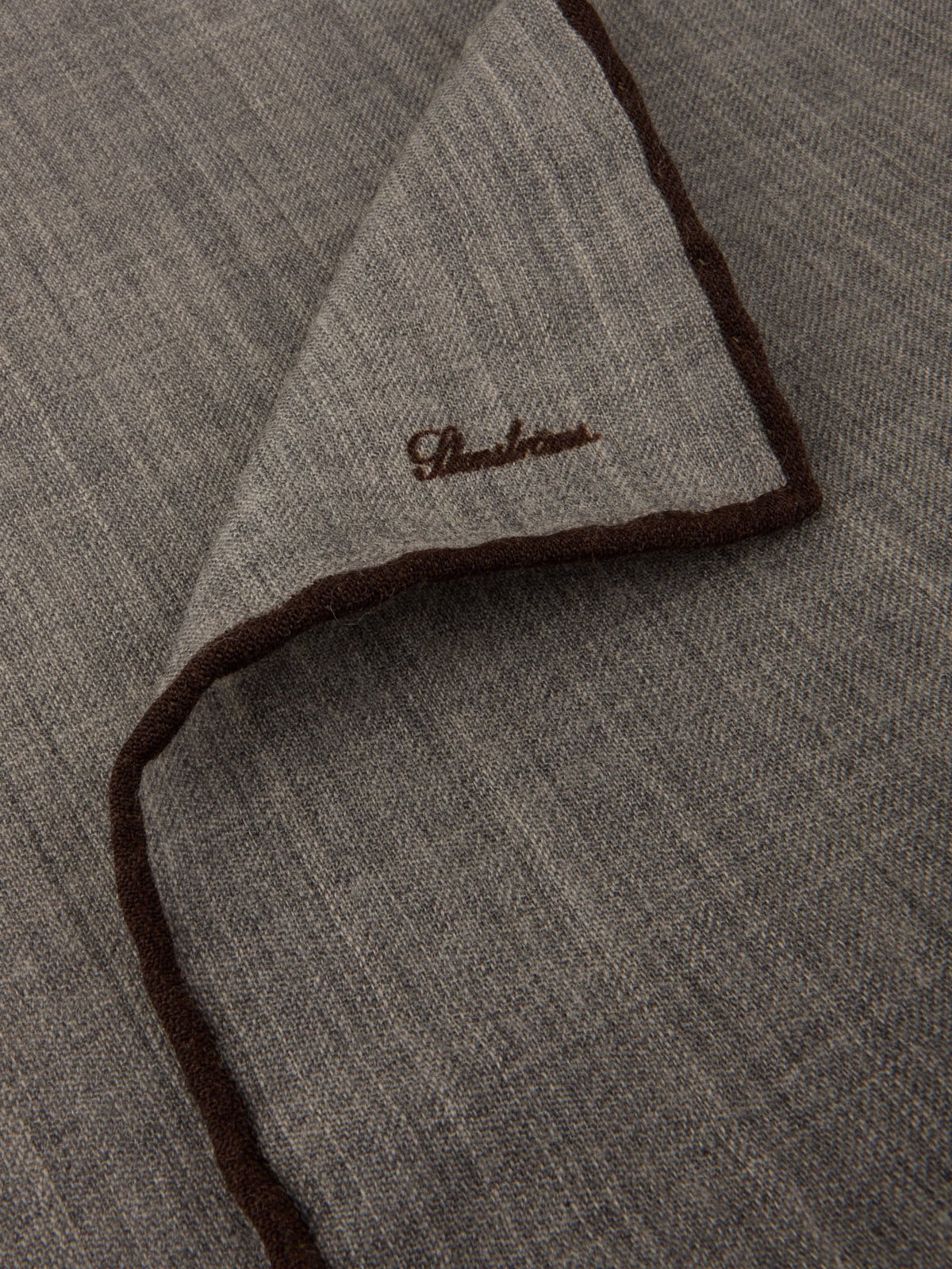 Hankie, Wool Konfeksjonstilbehør