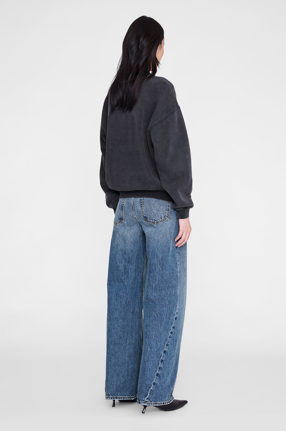 SPENCER SWEATSHIRT LEOPARD - WASHED BLACK Genser