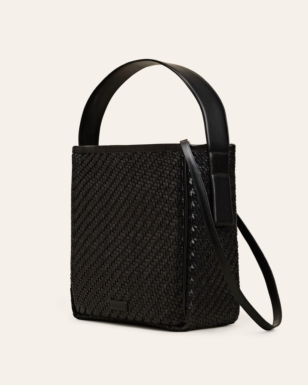 IWA Shoulder bag Vesker