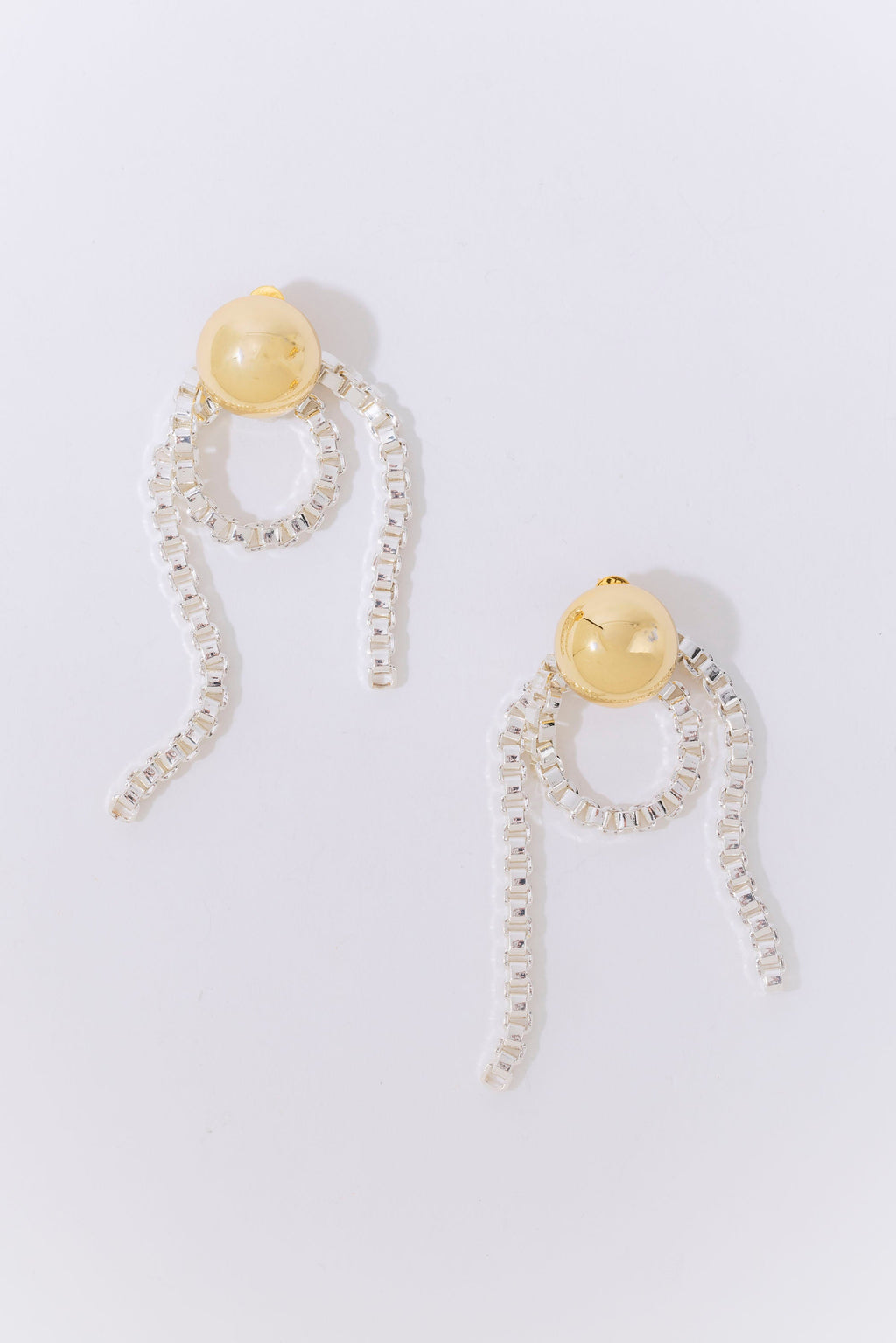 CHAIN LOOP EARRINGS Ørepynt