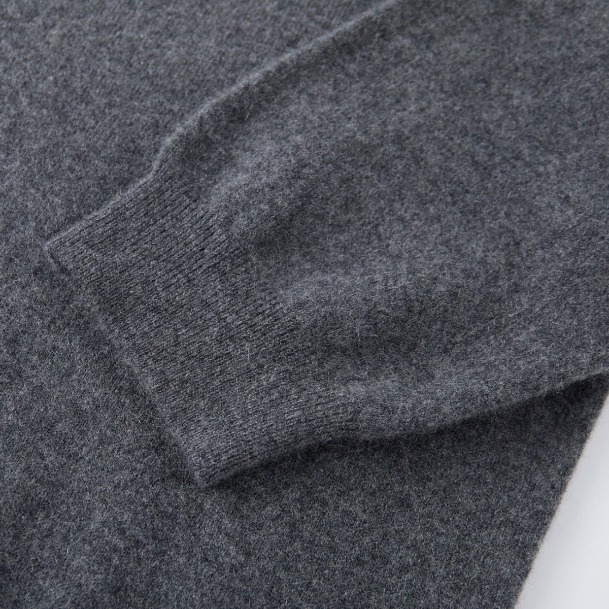 MA03 - Short Sleeve Crewneck Genser