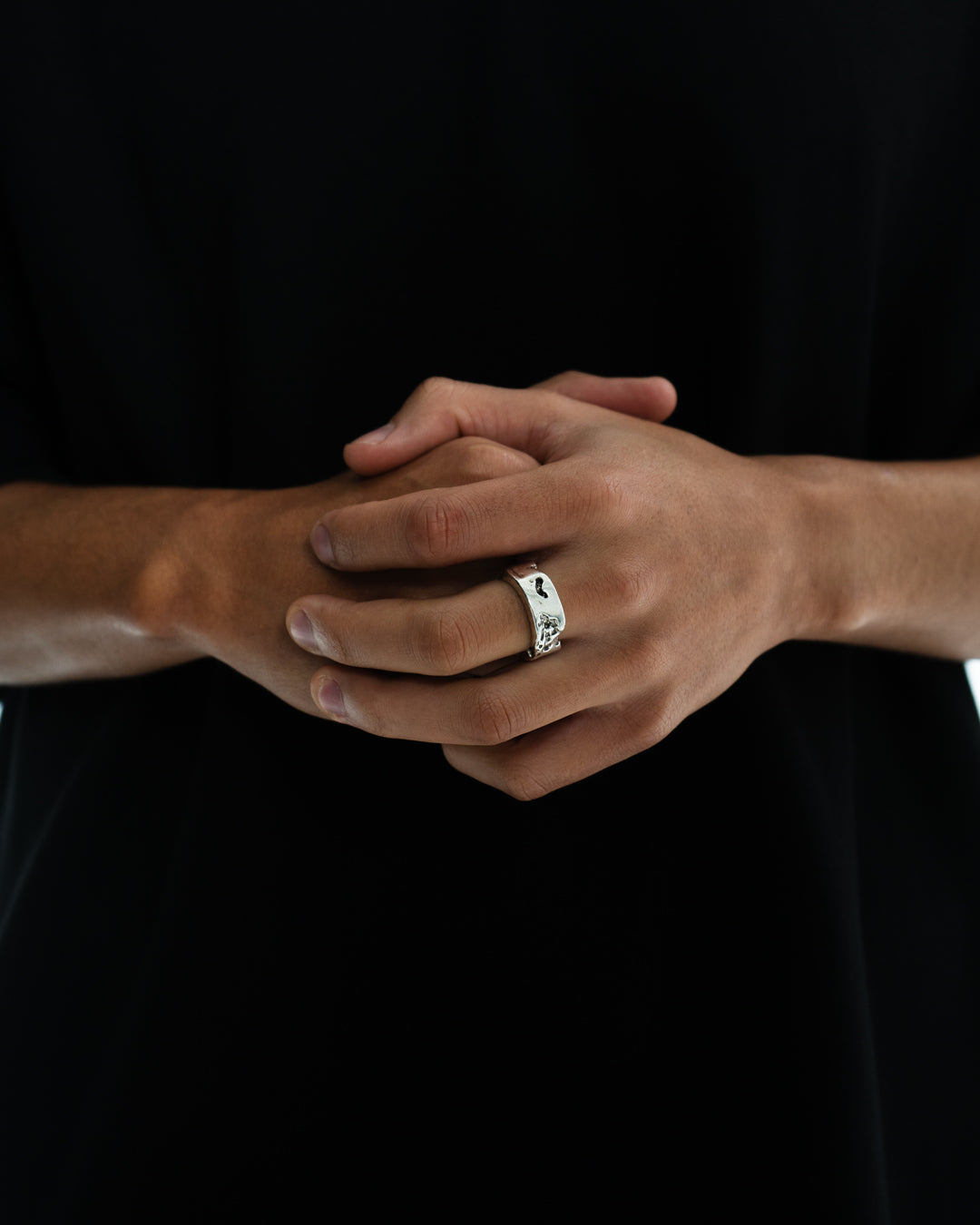 Eroded ring Ring