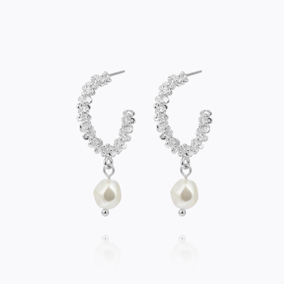GEMMA PEARL LOOPS RHODIUM Ørepynt