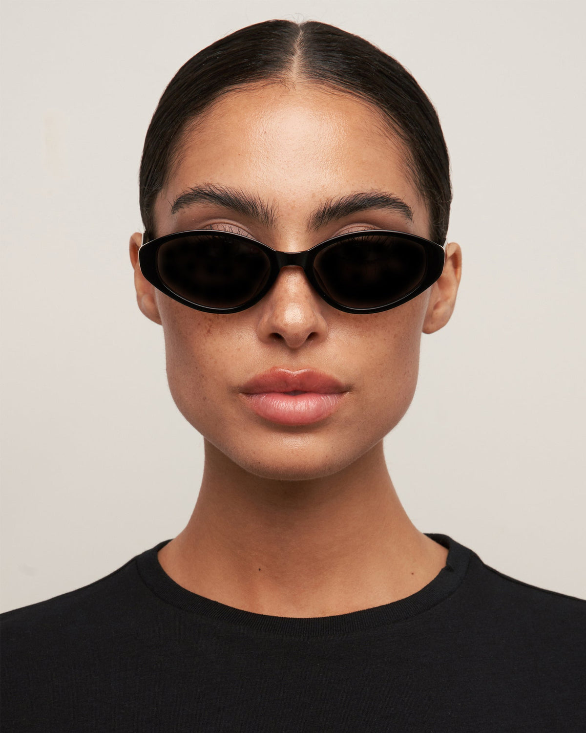 Ivy - Black/Smoke Solbriller