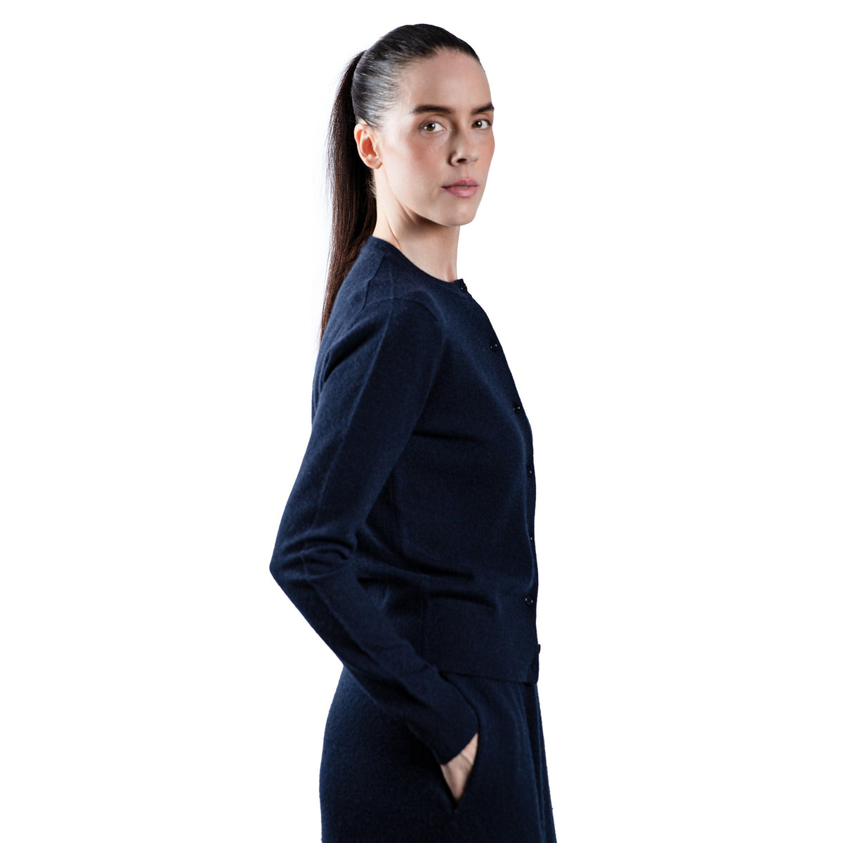 MA10 - Slim Cardigan Genser