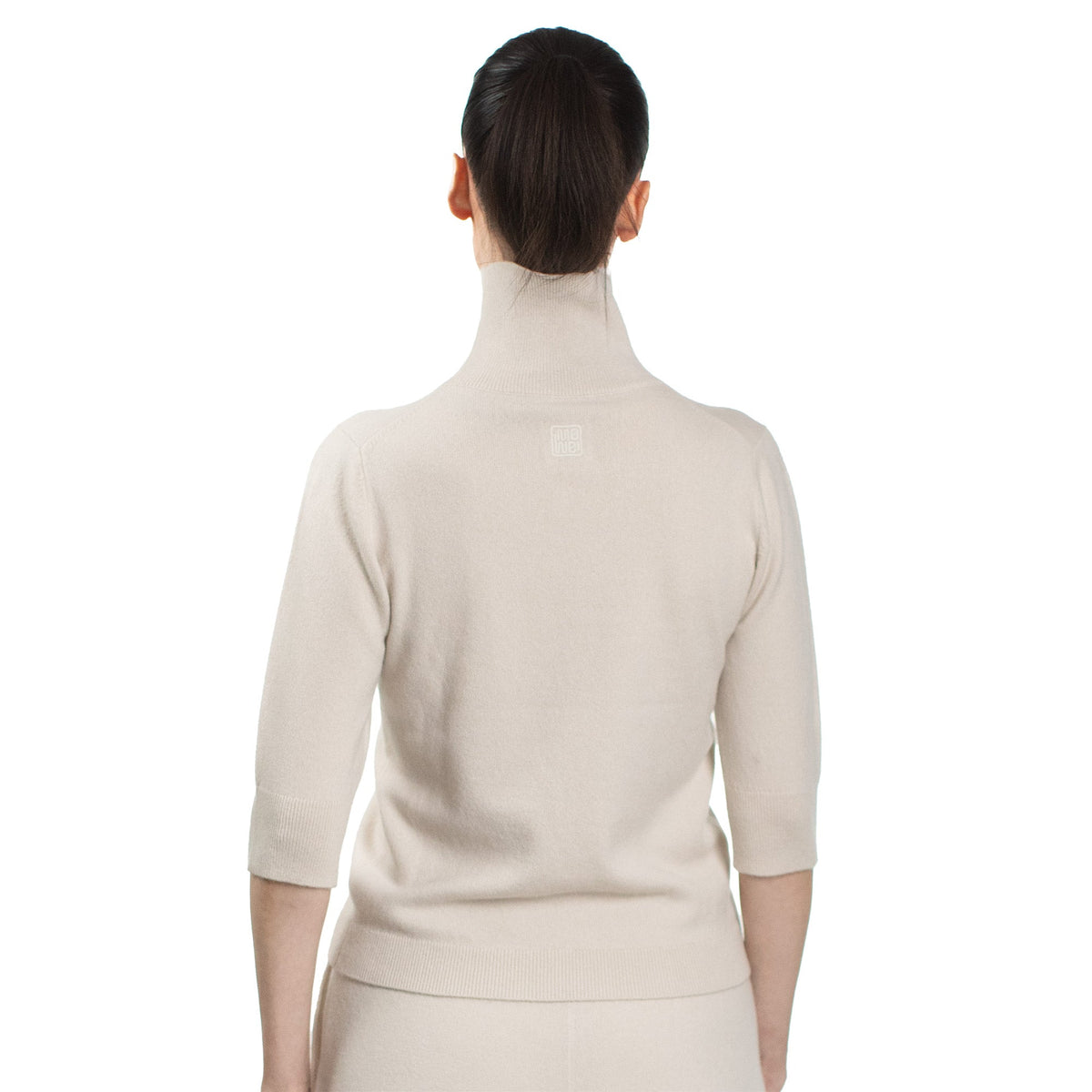 MA14 - Slim Short Sleeve Turtleneck Genser
