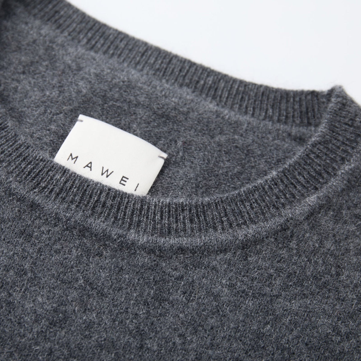 MA03 - Short Sleeve Crewneck Genser