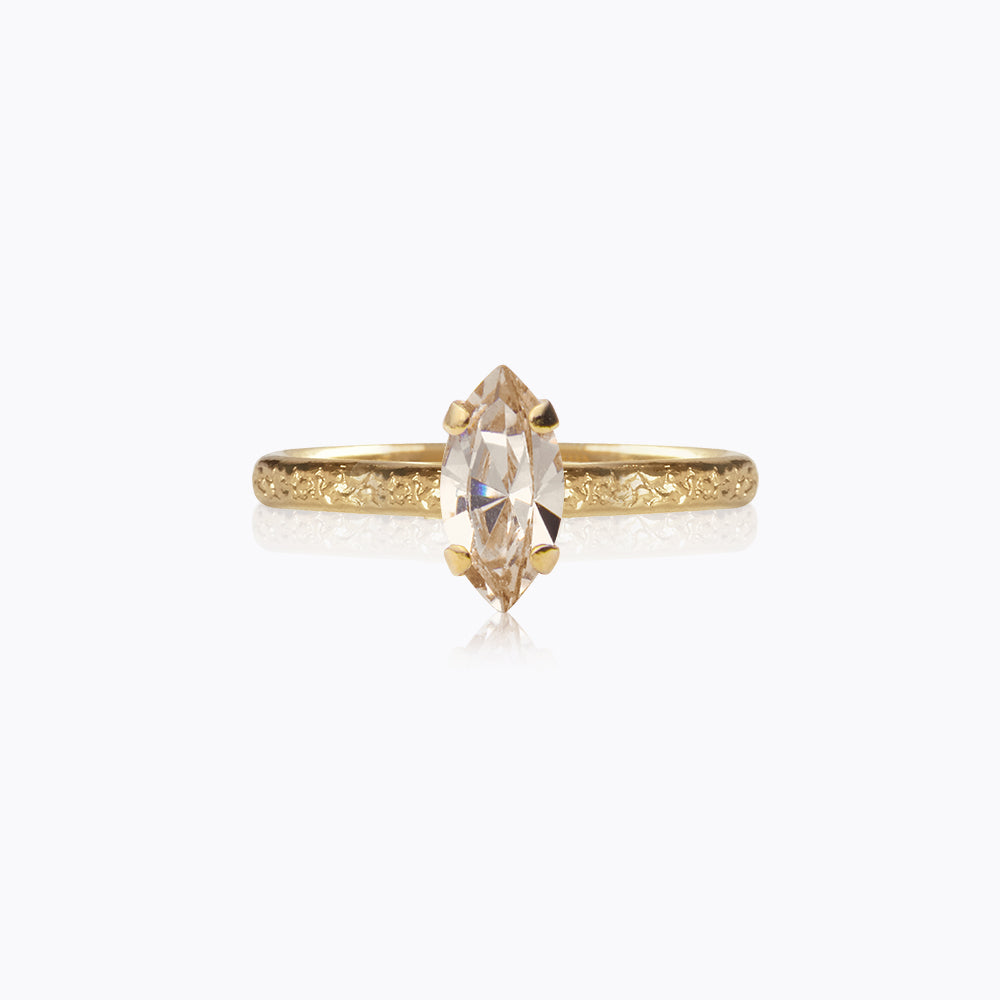 PETITE NAVETTE RING Ring
