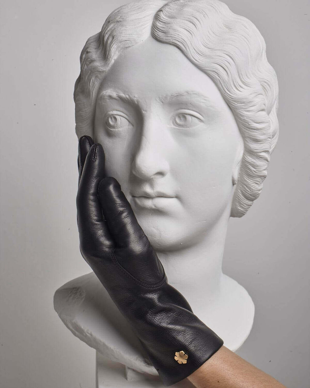 ANNA Hansker