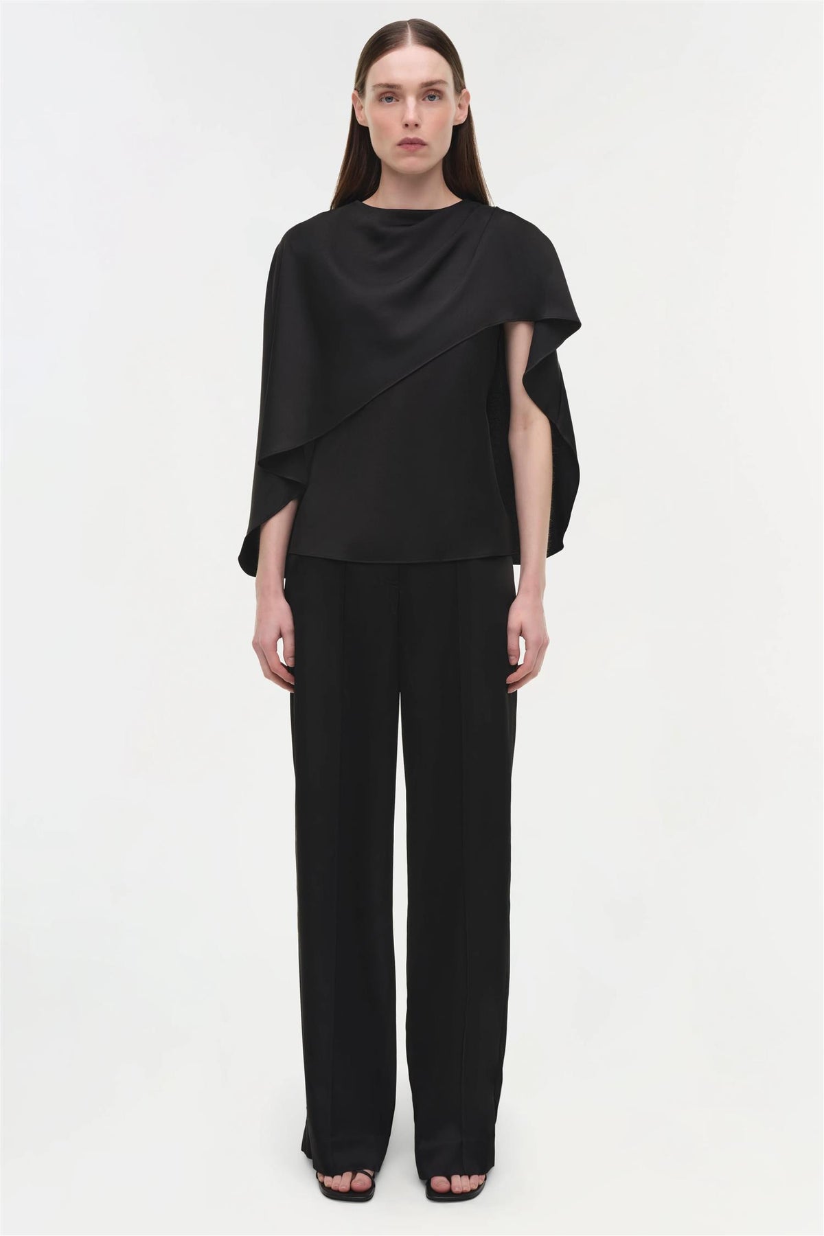 ELIORA CAPE TOP