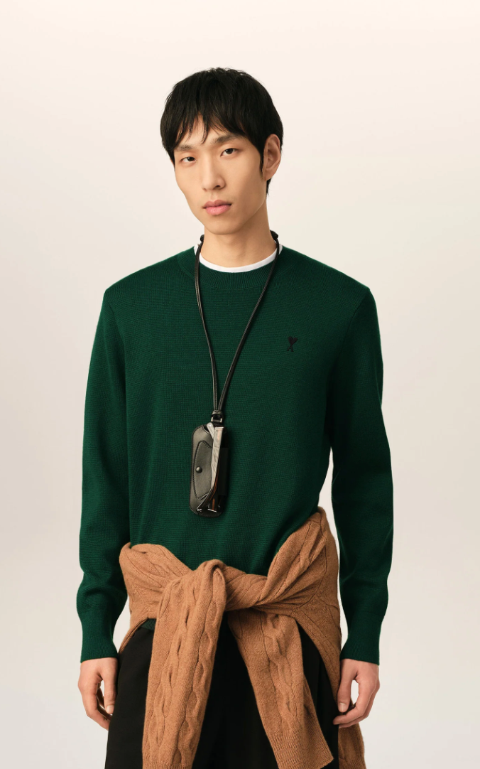 CREWNECK SWEATER WITH AMI DE COEUR