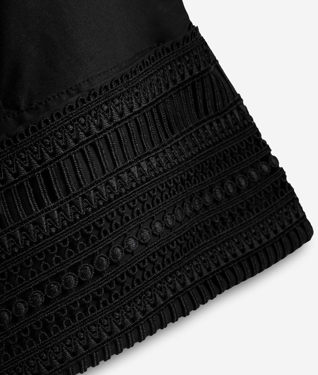 IBEN ATARI LACE SHIRT