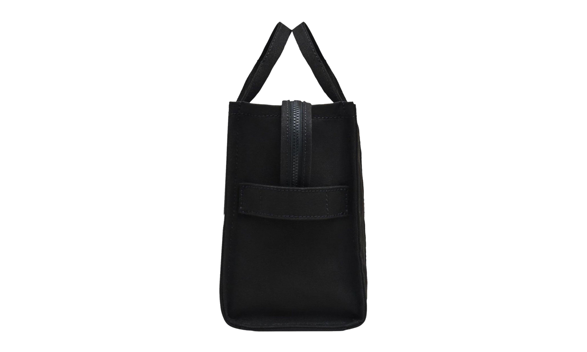 THE MEDIUM TOTE Bags