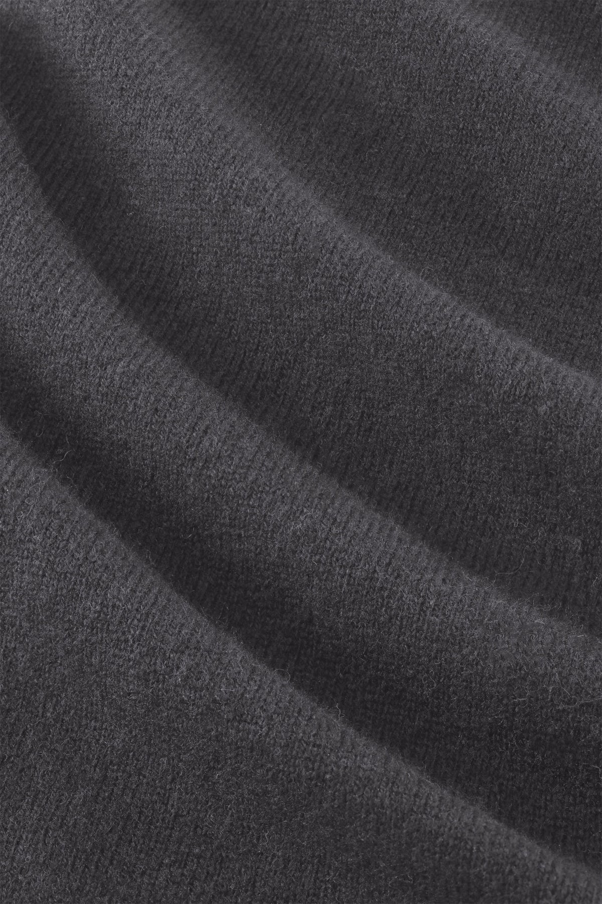 Triangle Scarf 6623