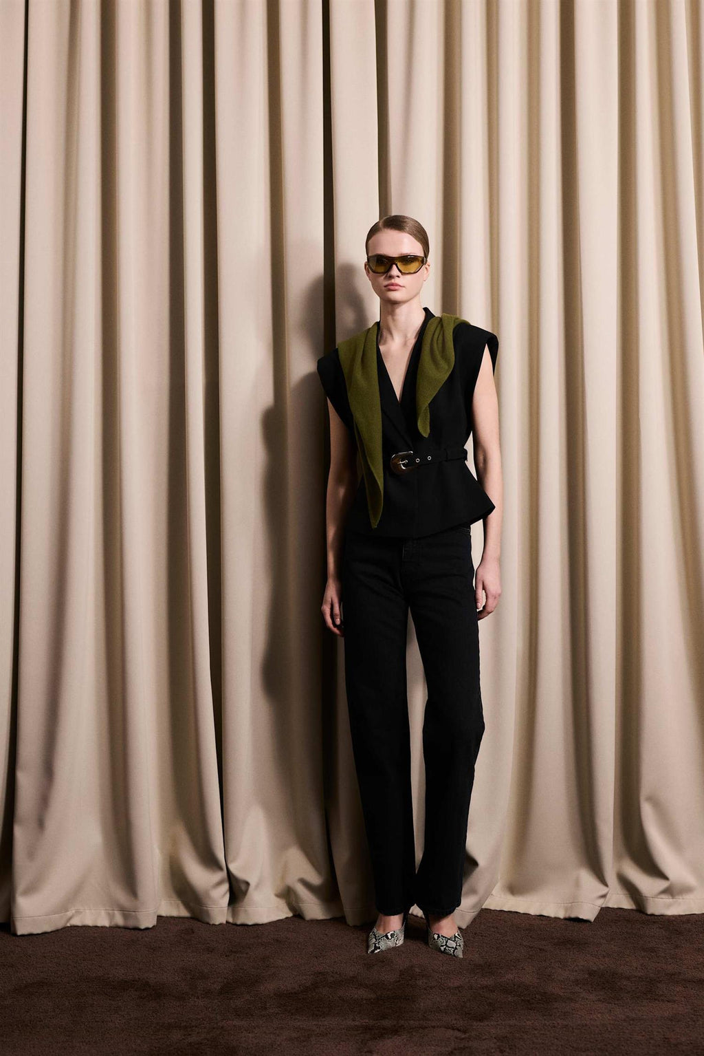 IBEN REIGN TAILORED EXTRA WIDE