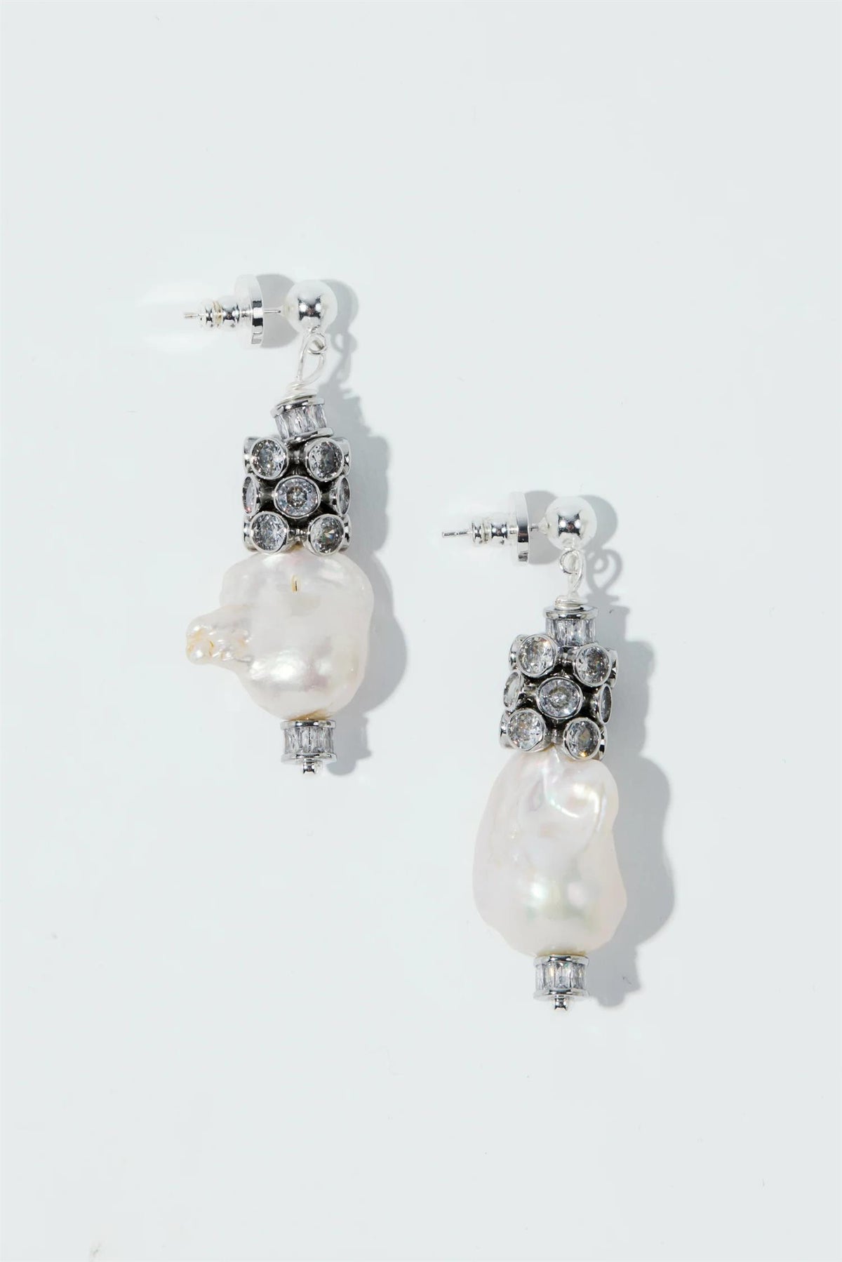 VERONA STUDS