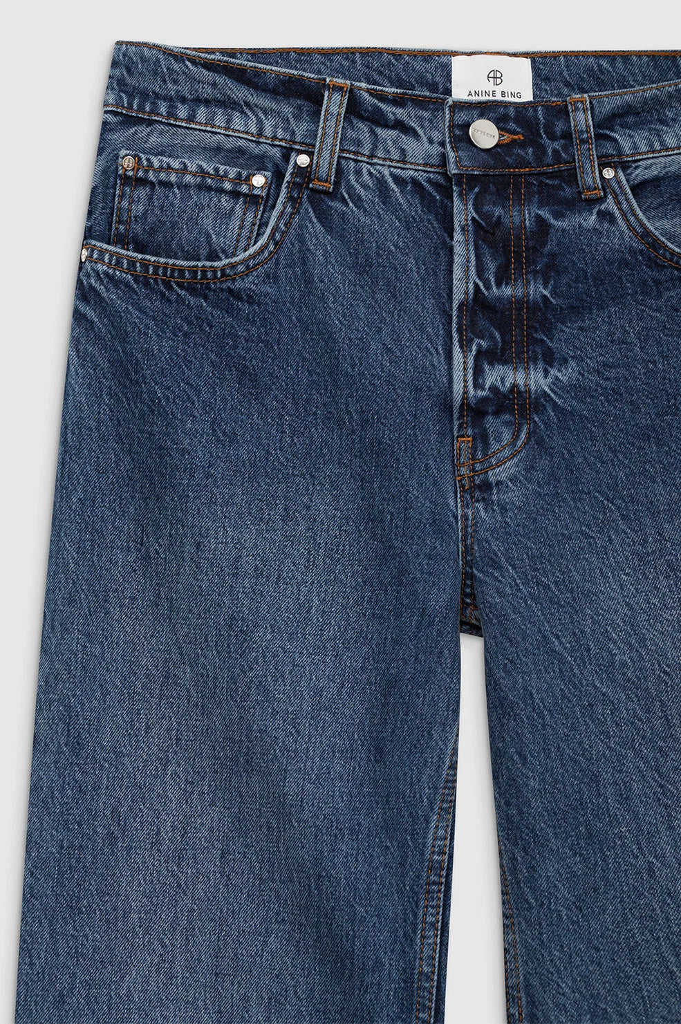 HUGH JEAN 32"