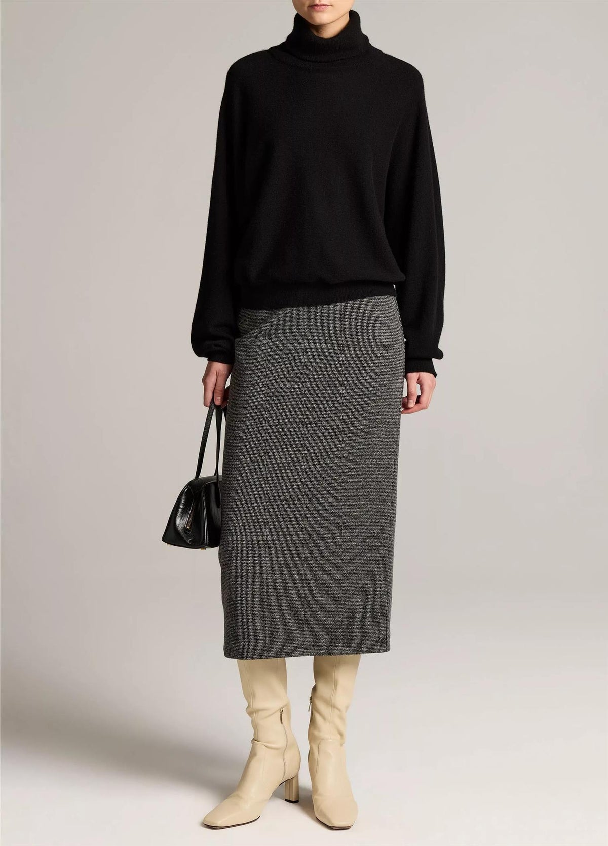 Wool-Cashmere Dolman-Sleeve Turtleneck Sweater