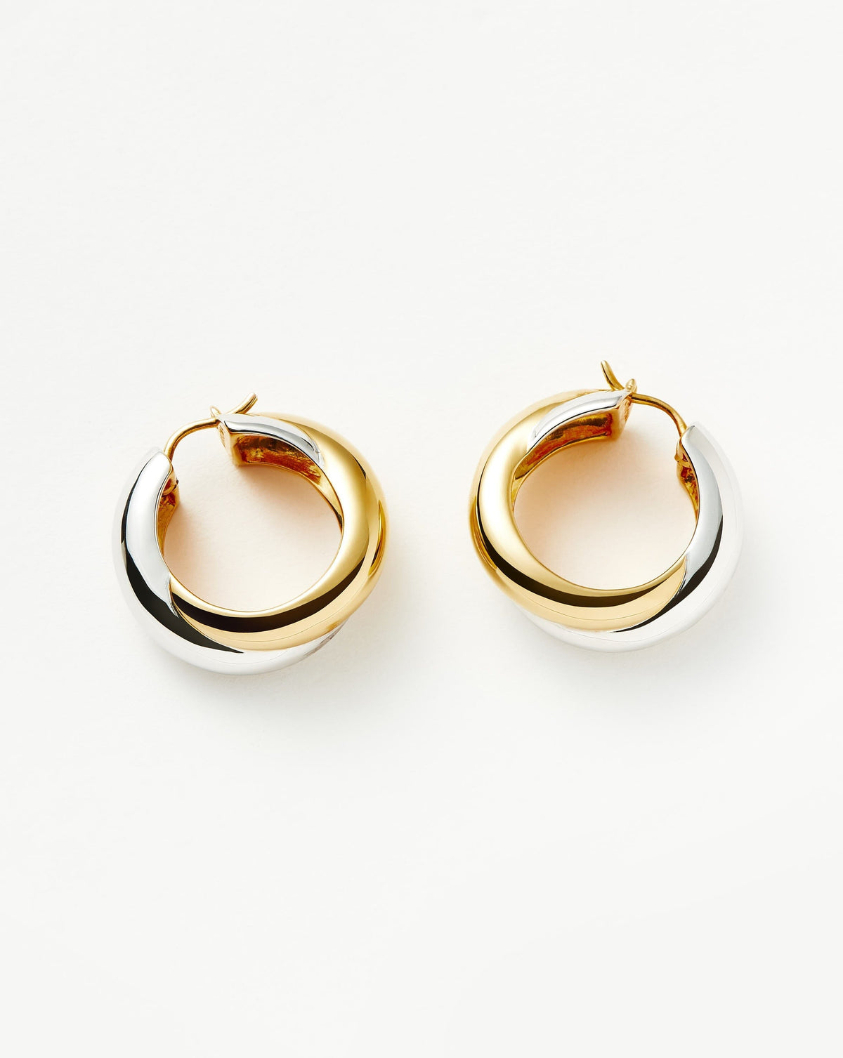 LUCY WILLIAMS CHUNKY ENTWINE MEDIUM HOOP EARRINGS Ørepynt