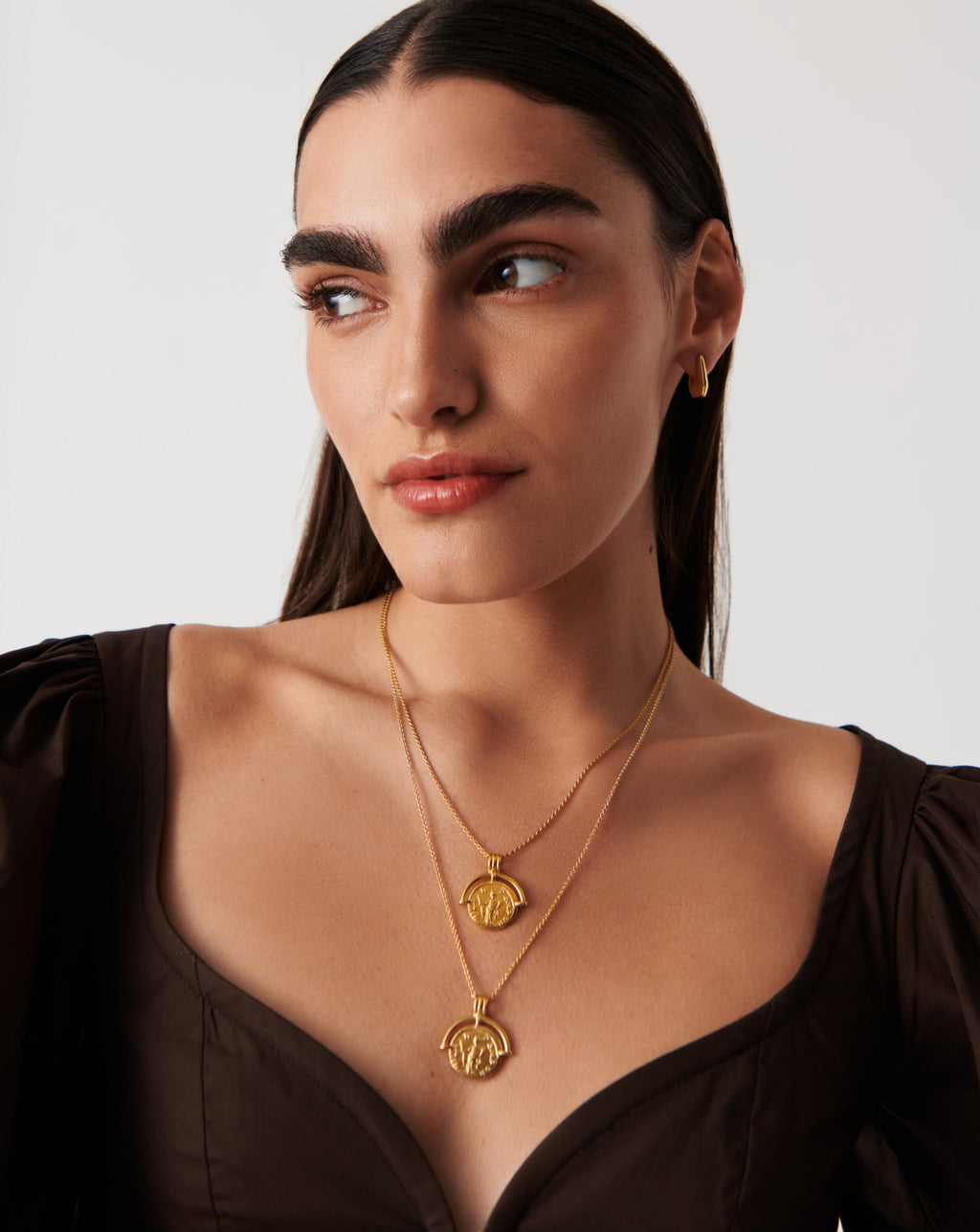 Lucy Williams Long Engravable Roman Arc Coin Necklace Smykke
