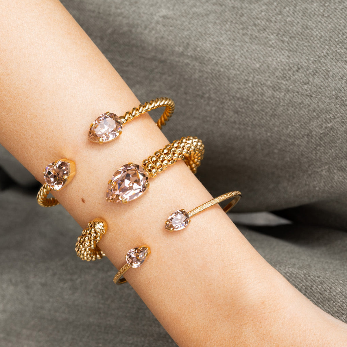 MINI DROP BRACELETGOLD Armbånd
