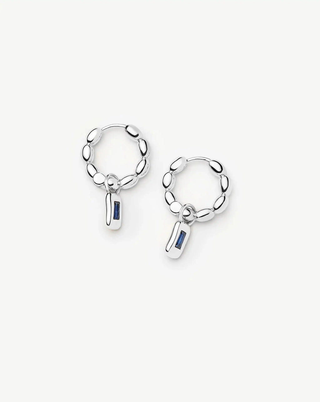 Molten Gemstone Olive Charm Hoop Earrings Ørepynt