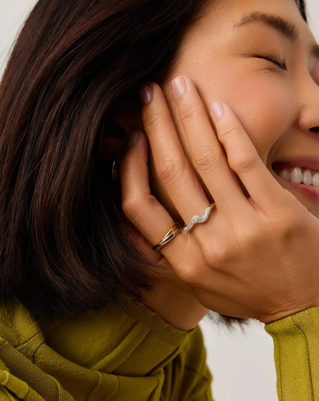 MOLTEN SNOW STACKING RING Ring